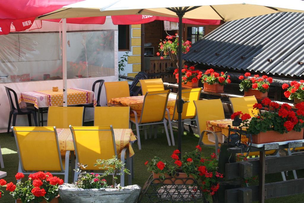 B&B Cafe De La Poste Agettes Bagian luar foto